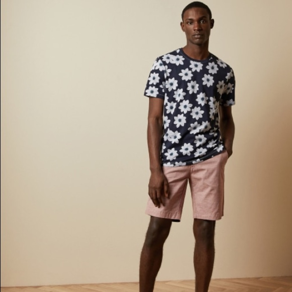 Ted Baker Men’s Size 34R Salmon-colored Shorts